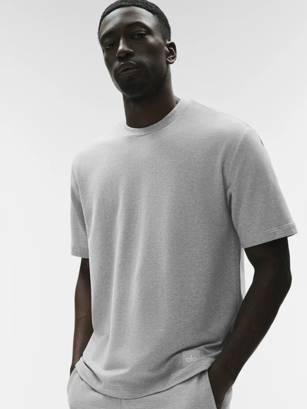 ALO Yoga Men's Short Sleeve Crew Tee in Light Gray